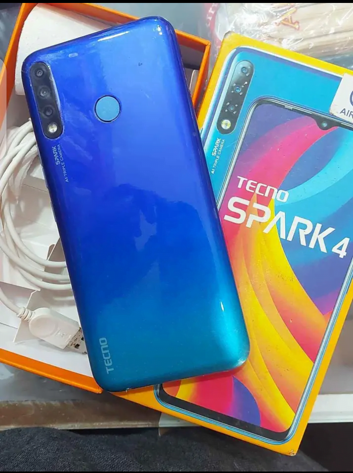 Techno Spark 4