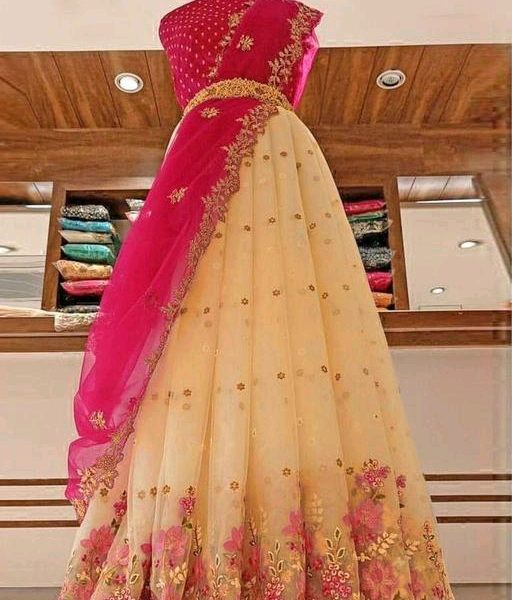 NEW FANCY DESIGNS EMBROIDERY WORK LAHENGA