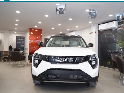 Mahindra Showroom in Dehradun