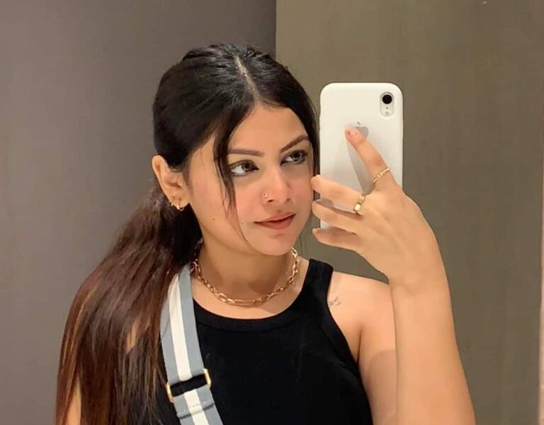 Low Rate Call Girls In Chhatarpur Delhi {9873632482} Free Doorstep Delivery