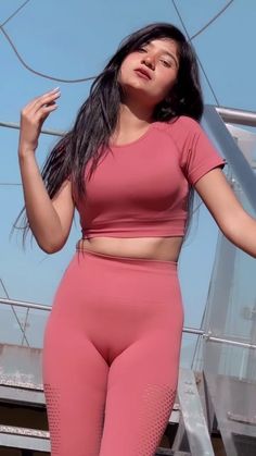 ꧁Call girls in Mukherjee Nagar DELHI ⧸⧸⪻# 9643097474 ⪼⧸⧸Real & Genuine Delhi Escort Service꧂