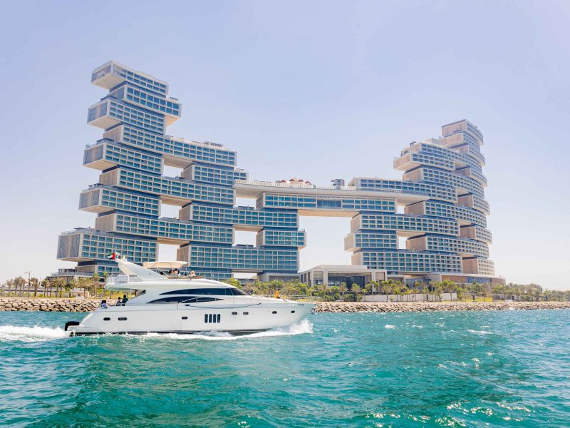 Noble Life – Luxury Tours & Experiences in Dubai