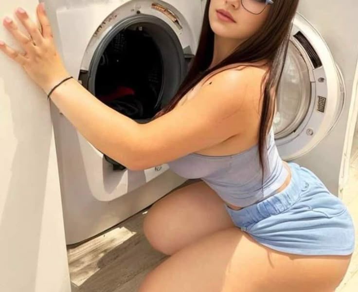 Call Girls Delhi Gurgaon ♋- 97111~47426 ✯Vikaspuri