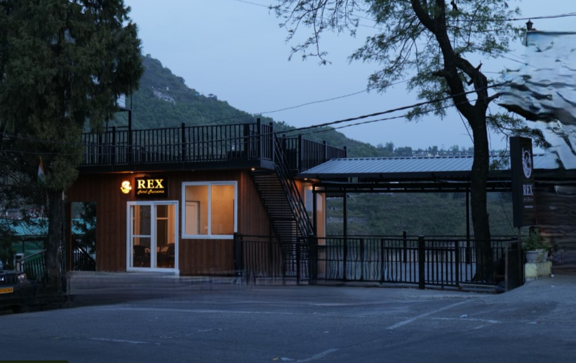 luxury stay in mussoorie