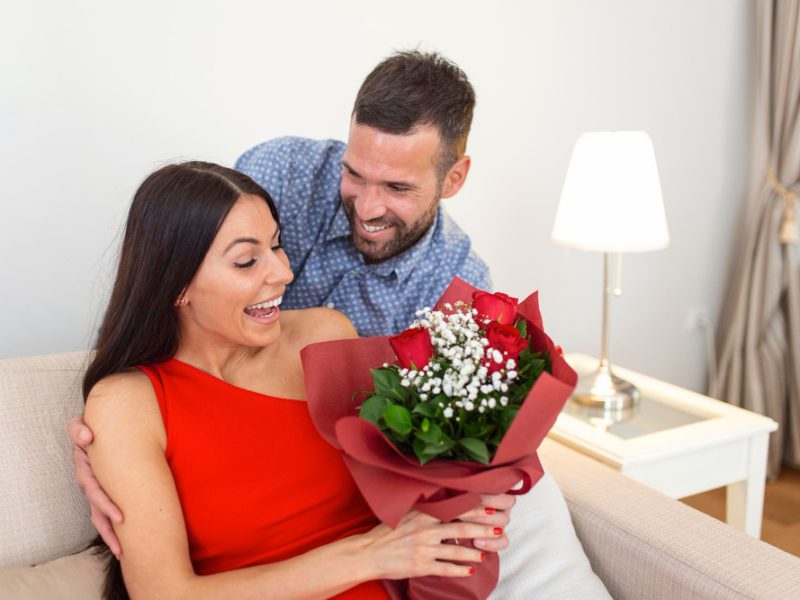 Anniversary Gifts for Girlfriend